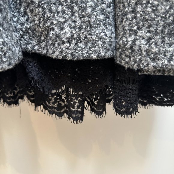 Pebbled Woven Fabric Lace Dress - Picture 4 of 5